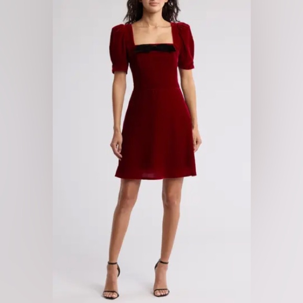 WAYF Scarlet Velvet Puff Sleeve Mini‎ Dress M NWT Holiday Party Red